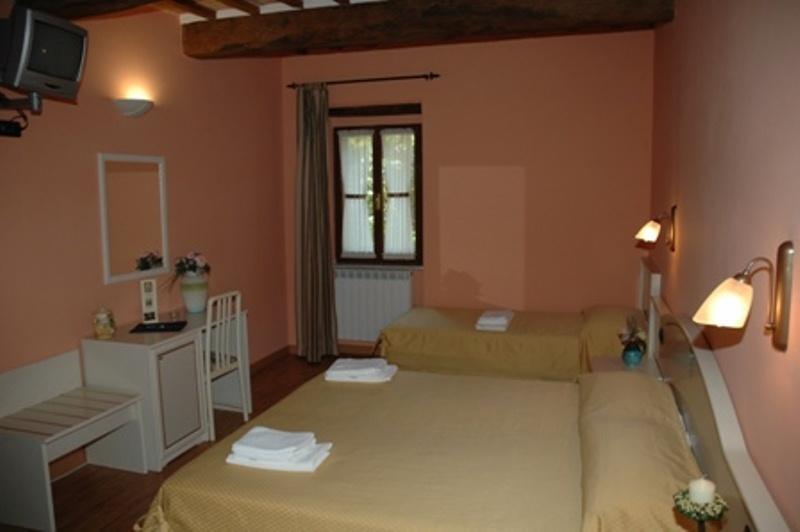 Albergo Montenerone Piobbico Экстерьер фото